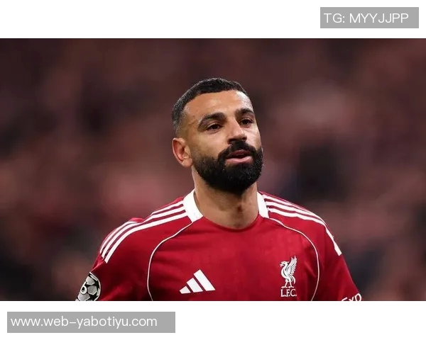 卡拉格怒斥萨拉赫八分钟热刺麦迪逊目瞪口呆现场吃瓜盛况引热议